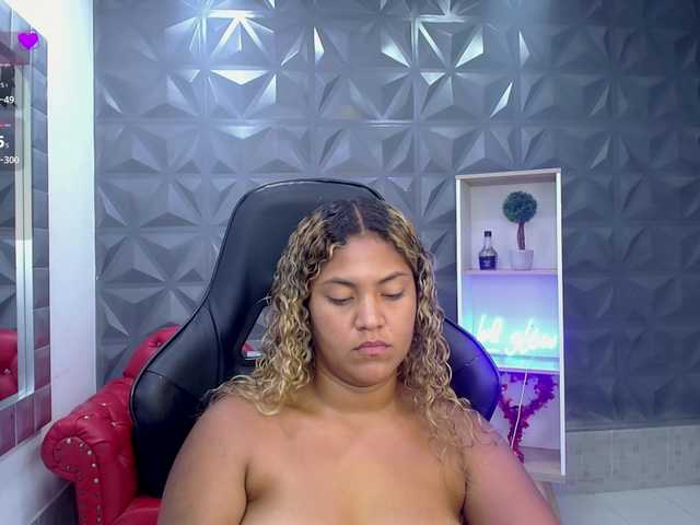 cristalwar Live Cam and Statistics on UnifiedCams