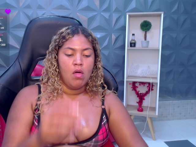 cristalwar's BongaCams show and profile