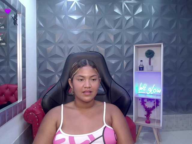 cristalwar's BongaCams show and profile