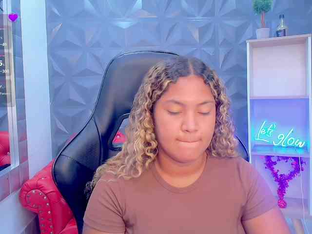 cristalwar webcam