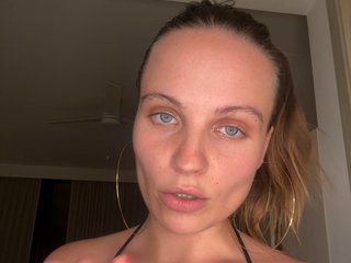 REALMEANTINA Porn Show