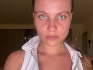 REALMEANTINA Porn Show