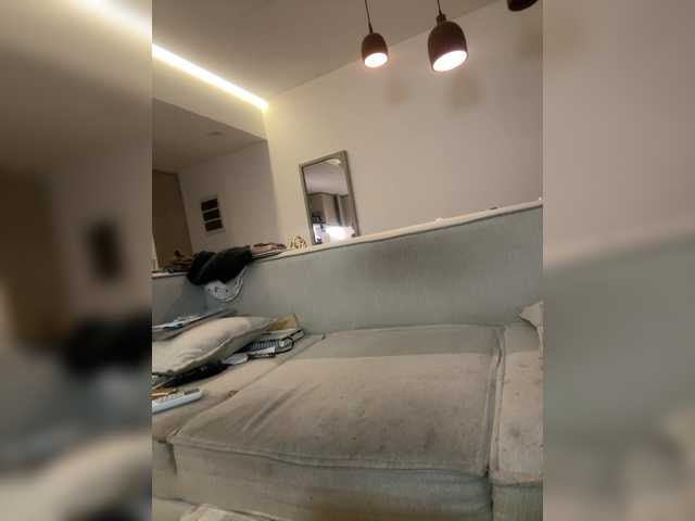 REALMEANTINA live cam on BongaCams