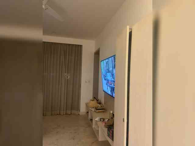 REALMEANTINA webcam