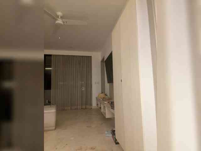 REALMEANTINA webcam