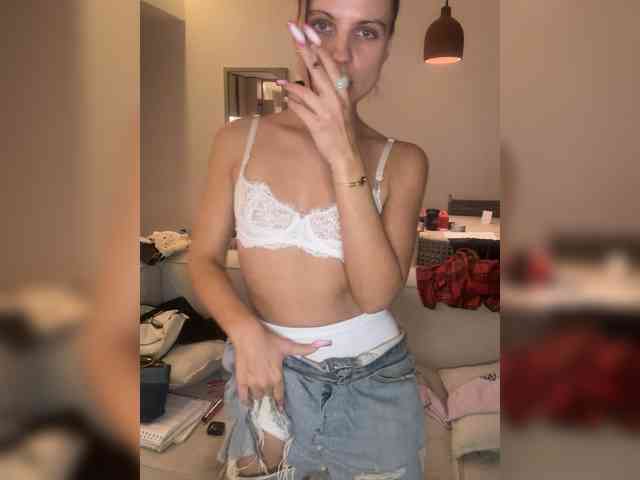 Model: REALMEANTINA