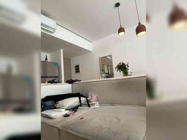 REALMEANTINA webcam