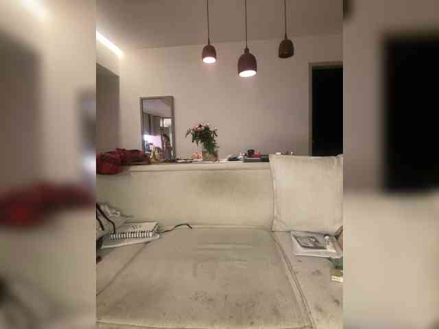 REALMEANTINA webcam