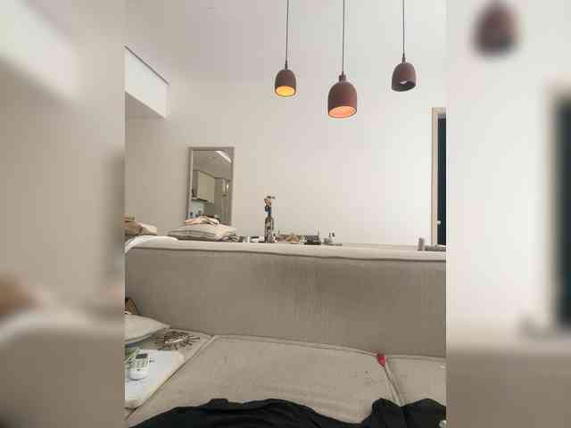 REALMEANTINA webcam