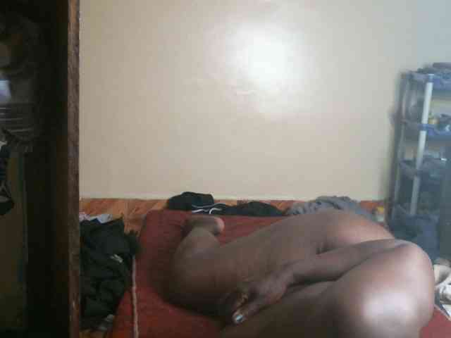 CuteLeilah webcam