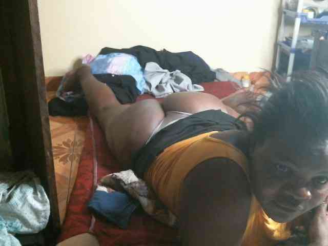 CuteLeilah webcam