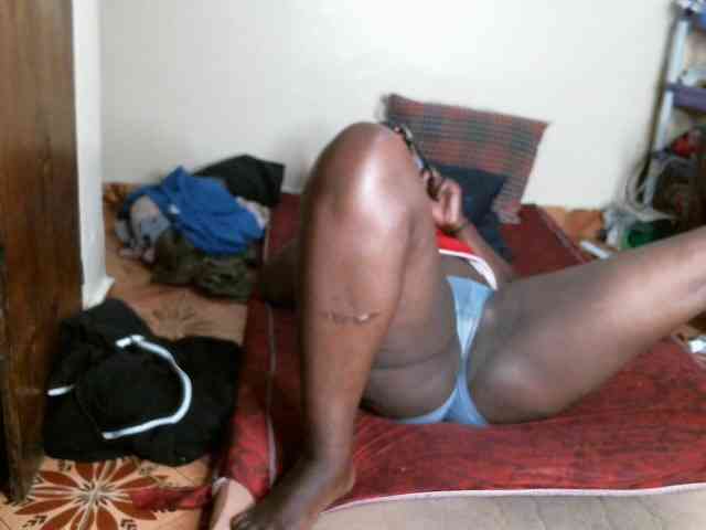 CuteLeilah webcam