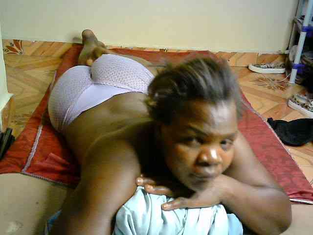 CuteLeilah webcam