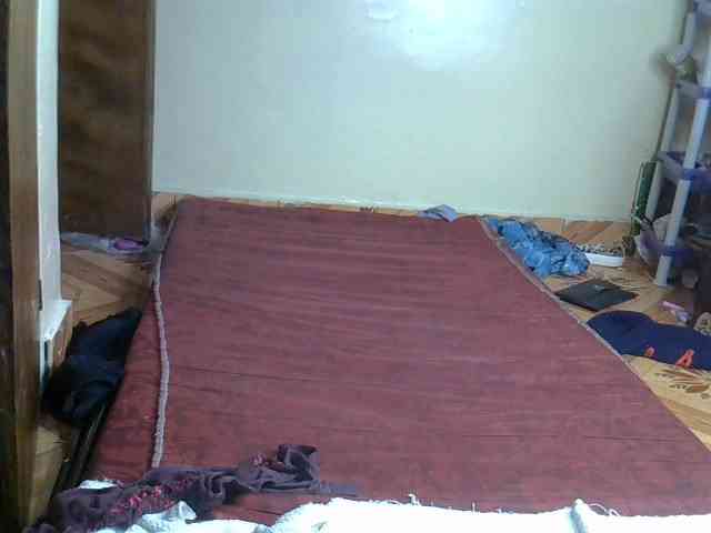 CuteLeilah webcam
