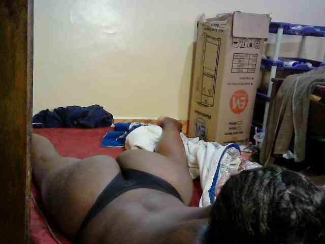CuteLeilah webcam