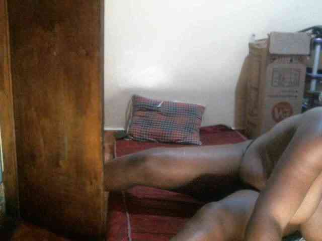 CuteLeilah webcam