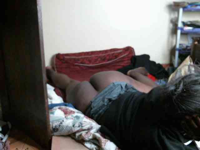CuteLeilah webcam