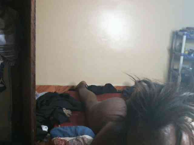 CuteLeilah webcam