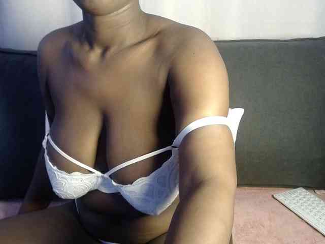 Sexybutt webcam