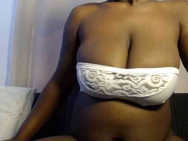 Sexybutt webcam