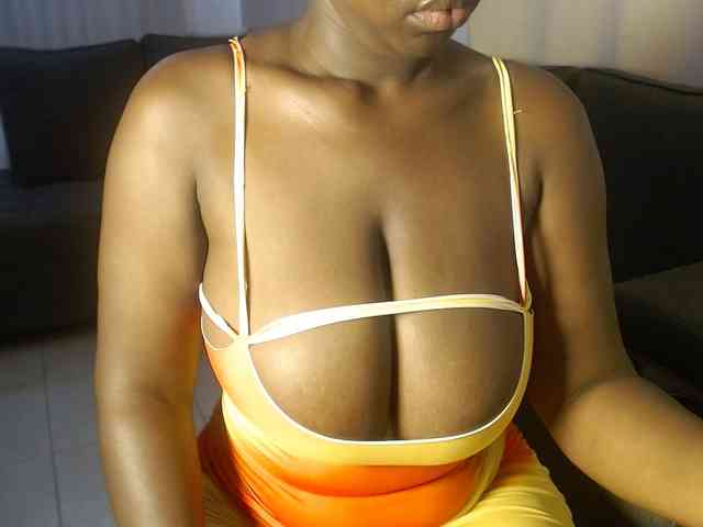 Sexybutt webcam