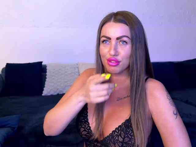 Andyvelvet webcam