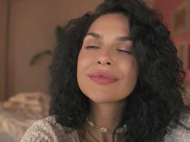 Mila-mila live cam on BongaCams