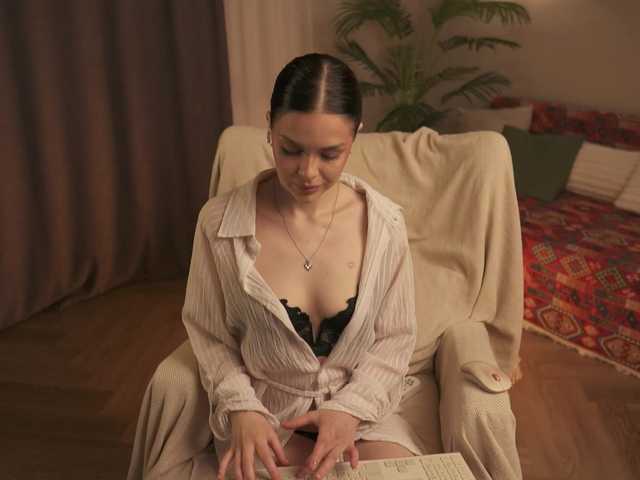 Mila-mila's BongaCams show and profile