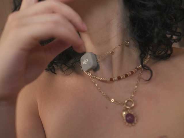 Mila-mila live cam on BongaCams
