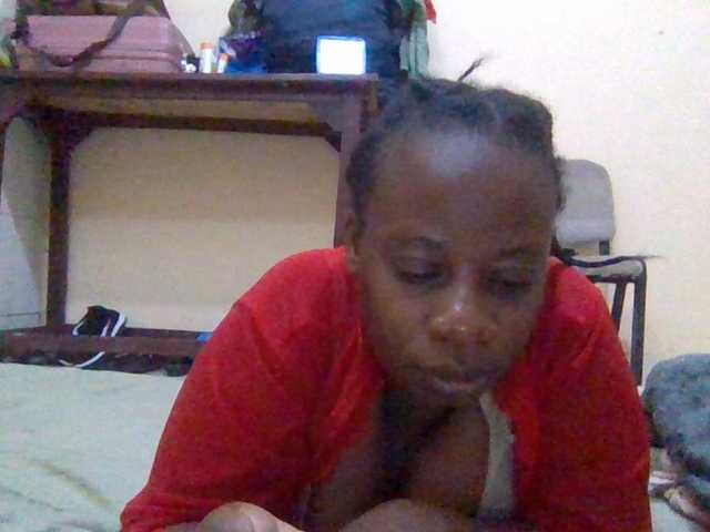 Swityass24 live cam on BongaCams