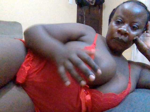 Swityass24 live cam on BongaCams