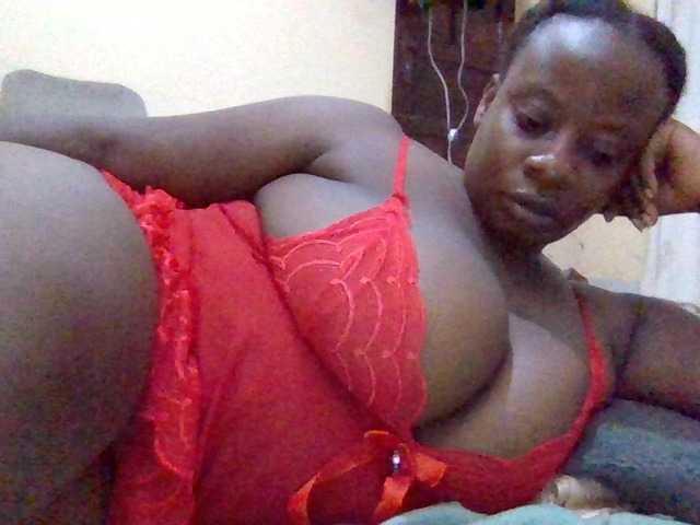 Swityass24 live cam on BongaCams