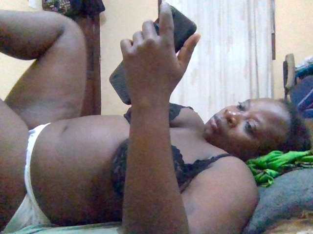 Swityass24 live cam preview