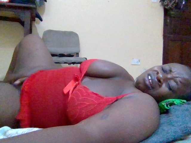 Swityass24 live cam on BongaCams
