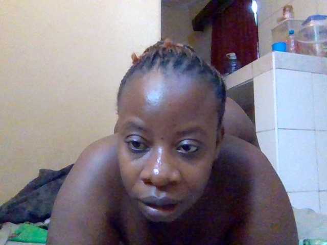 Swityass24 live cam on BongaCams