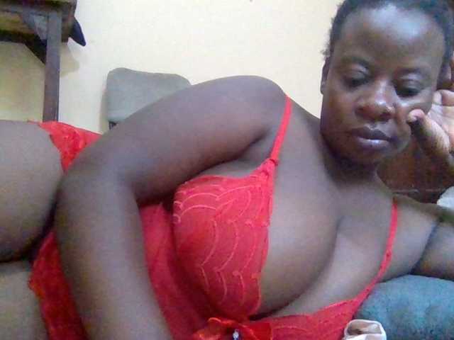 Swityass24 live cam on BongaCams