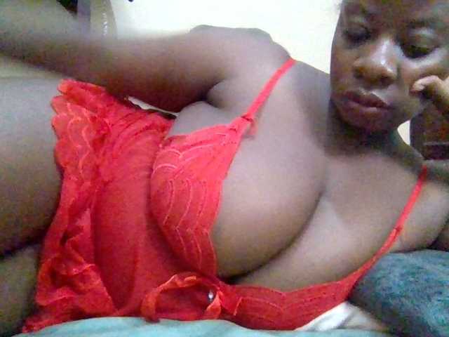 Swityass24 live cam on BongaCams
