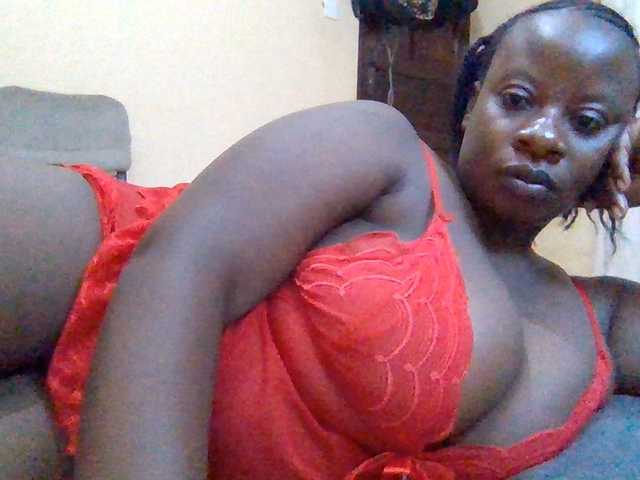 Swityass24 live cam on BongaCams