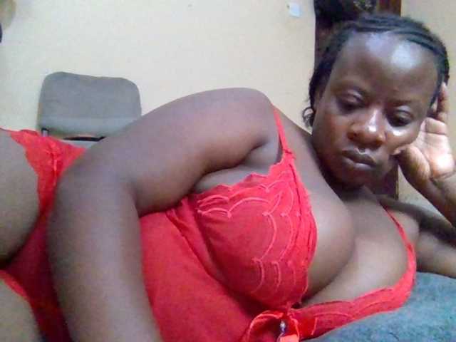 Swityass24 live cam on BongaCams