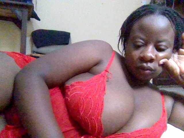Swityass24 live cam on BongaCams