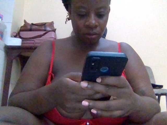 Swityass24 live cam