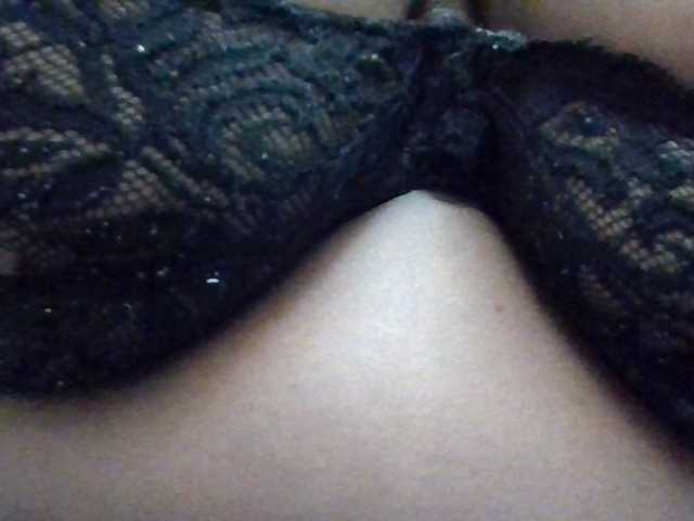 Swityass24 live cam on BongaCams
