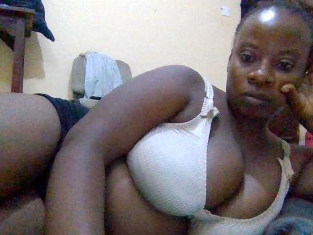 Swityass24 live webcam show