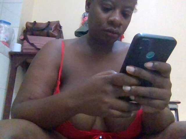 Swityass24 live cam on BongaCams