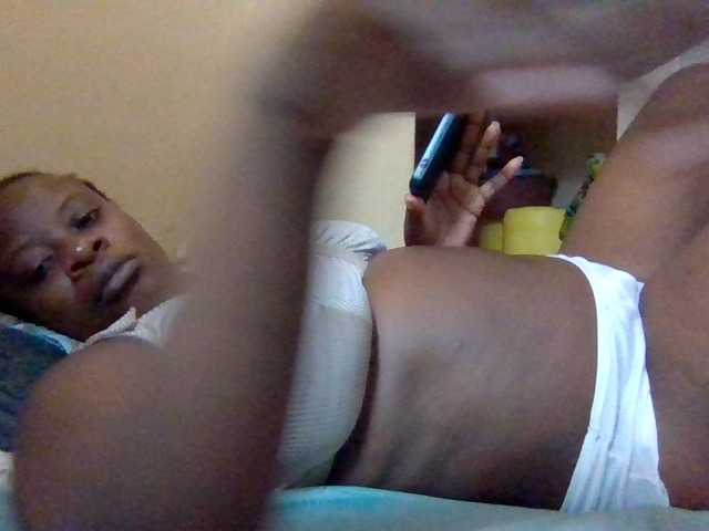 Swityass24 live cam on BongaCams