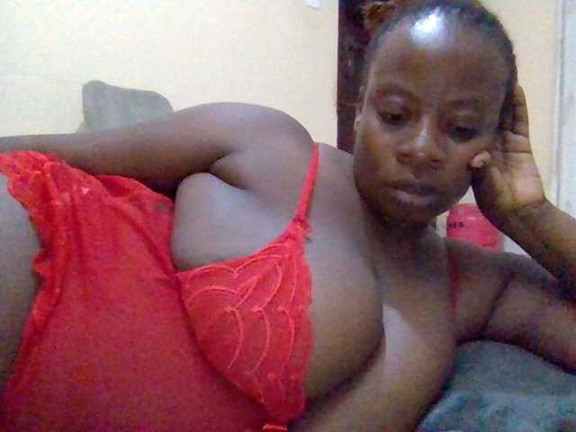 Swityass24 live webcam show