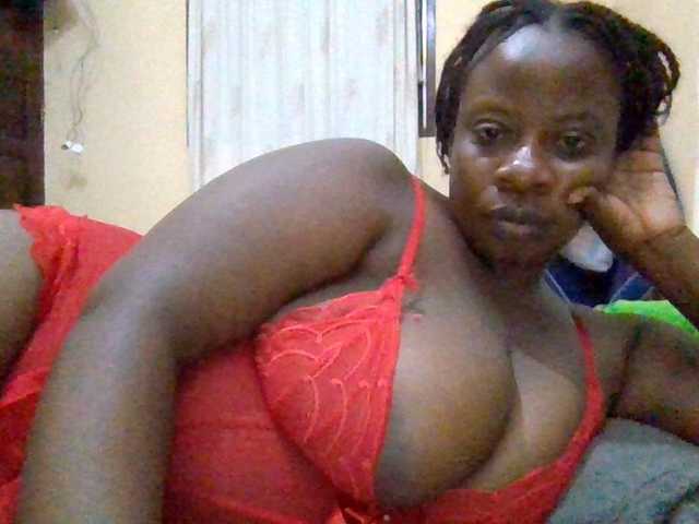 Swityass24 live cam on BongaCams