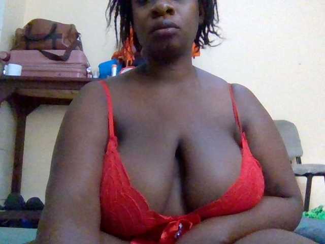 Swityass24 live cam on BongaCams