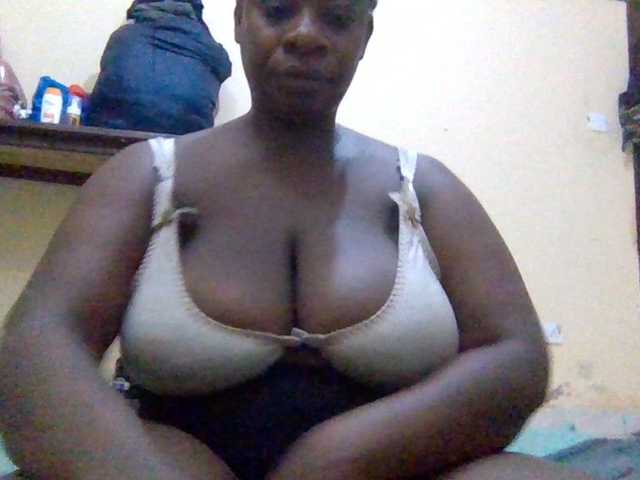 Swityass24 live cam preview