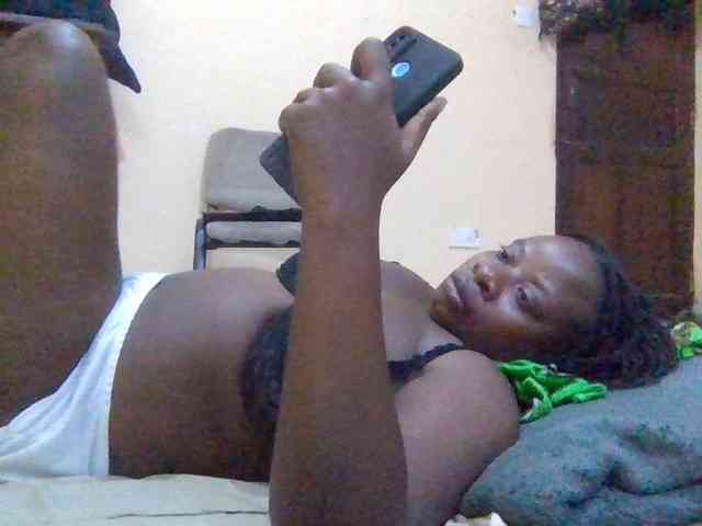 Swityass24 Live Webcam on BongaCams